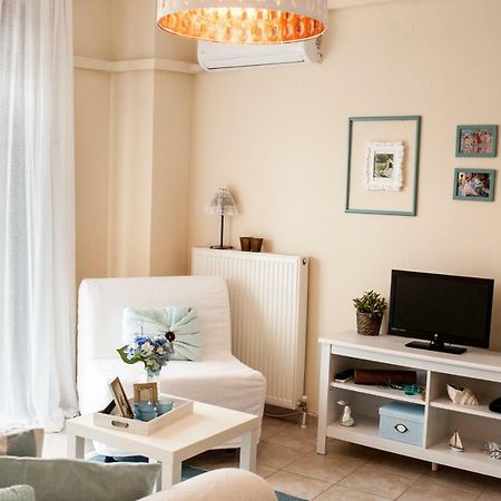 Sea View Flat Apartment Peraia  Bagian luar foto