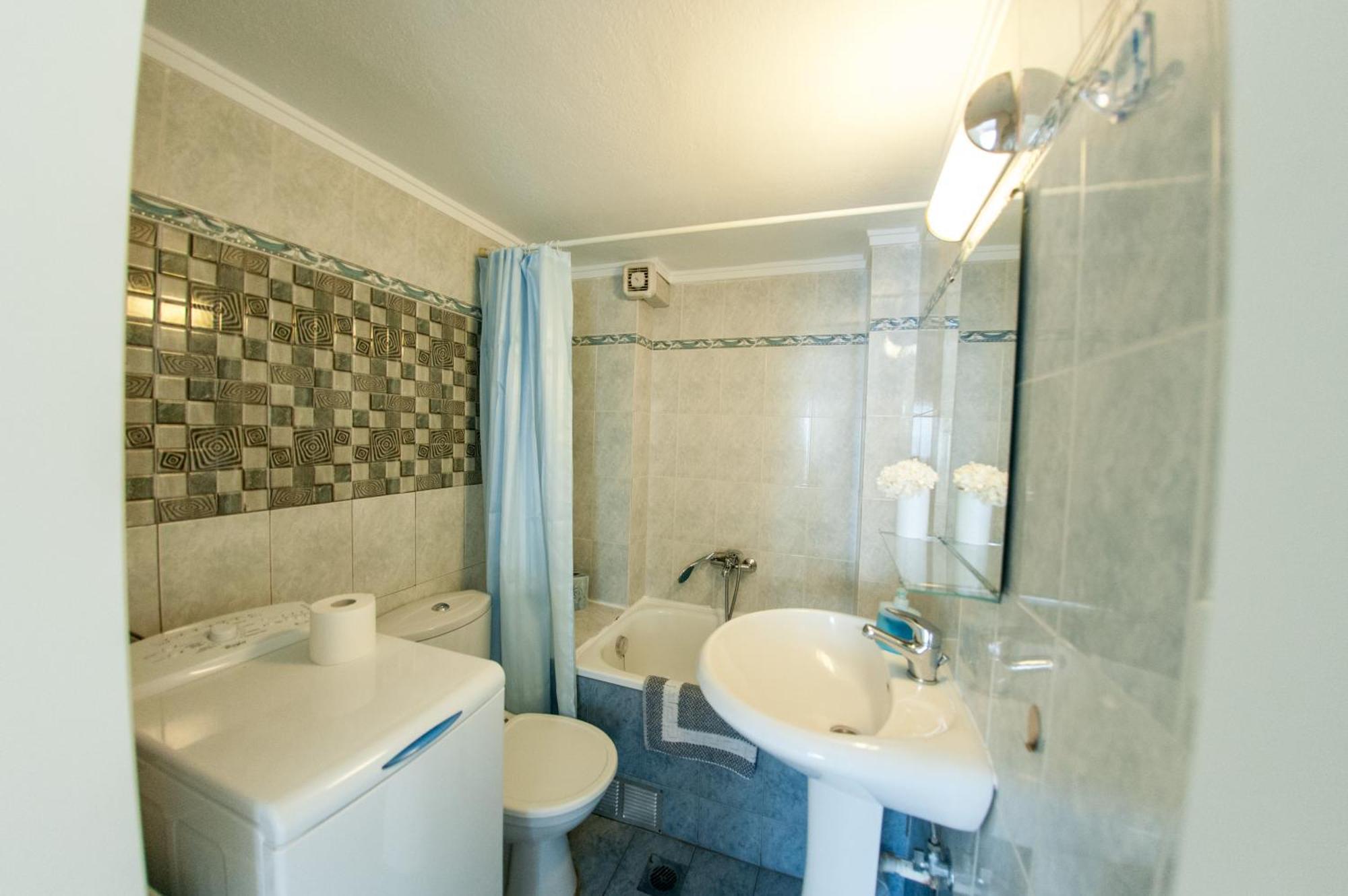 Sea View Flat Apartment Peraia  Bagian luar foto